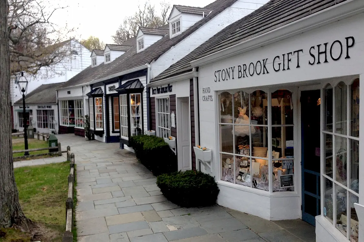 Acupuncture in Stony Brook, NY: What Local Patients Should Know 2 Storefronts and walkway at Stony Brook Village Center in Stony Brook, New York.